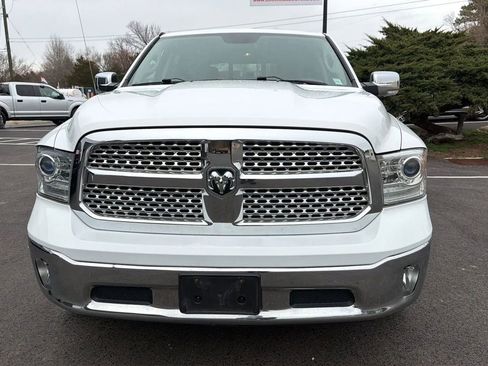 Used 2017 RAM 1500 Laramie w/ Convenience Group image 12