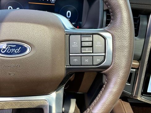 Used 2022 Ford Expedition King Ranch image 20