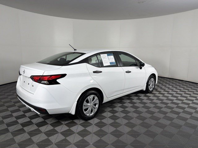 Used 2025 Nissan Versa S w/ Trunk Package FWD image 8