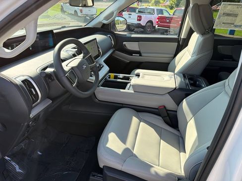 New 2027 Ford Expedition Max Active AWD/4WD image 18