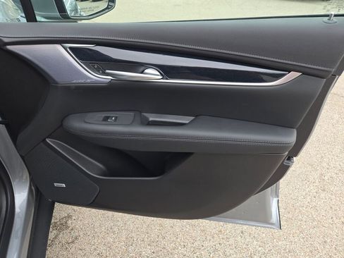 New 2025 Cadillac XT5 Premium Luxury w/ LPO, Floor Liner Package FWD image 5