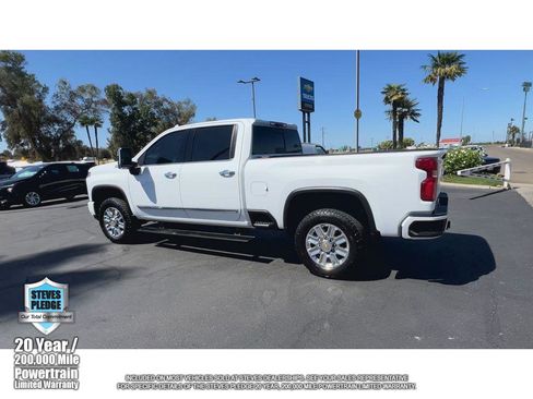 Certified 2024 Chevrolet Silverado 3500 High Country w/ High Country Premium Package image 8