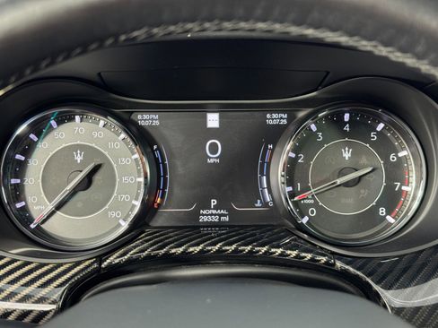 Used 2022 Maserati Quattroporte Modena Q4 image 21