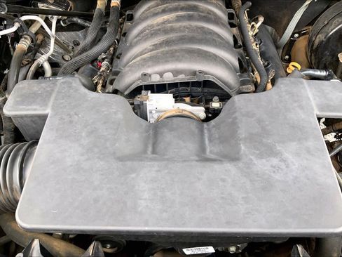 Used 2019 Chevrolet Silverado 1500 LT RWD image 33