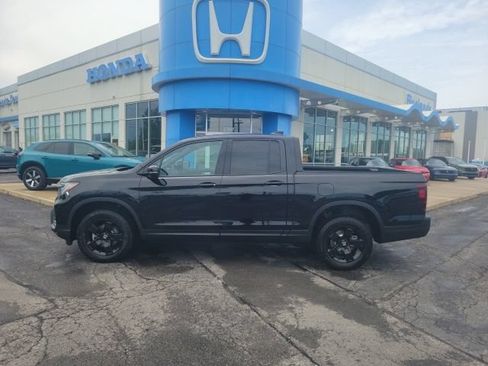 New 2026 Honda Ridgeline Black Edition image 15