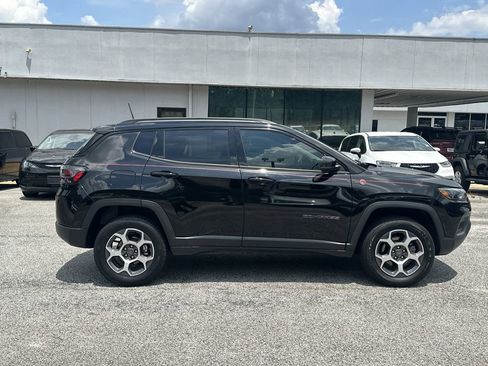 Used 2022 Jeep Compass Trailhawk w/ Trailhawk Elite Group AWD/4WD image 9