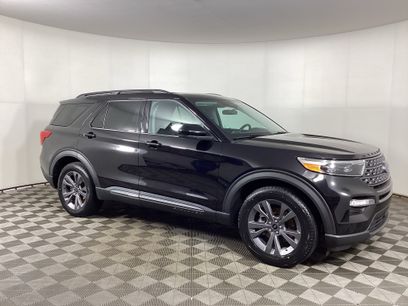Used 2023 Ford Explorer XLT w/ Equipment Group 202A