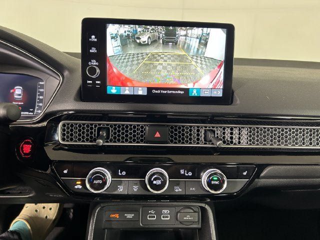 Used 2024 Honda Civic Touring image 22