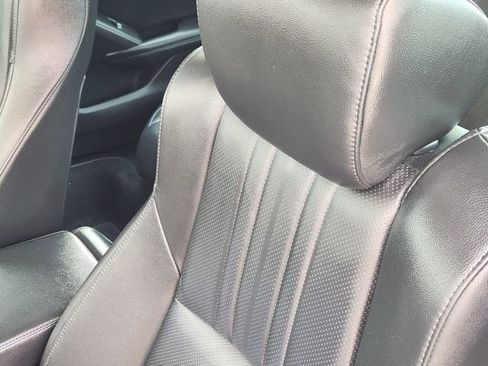 Used 2021 Honda Accord Touring image 16