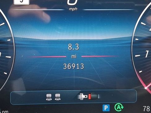 Used 2024 Mercedes-Benz CLE 300 4MATIC Coupe image 24
