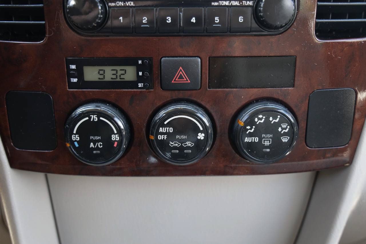 Used 2004 Suzuki XL7 2WD image 28