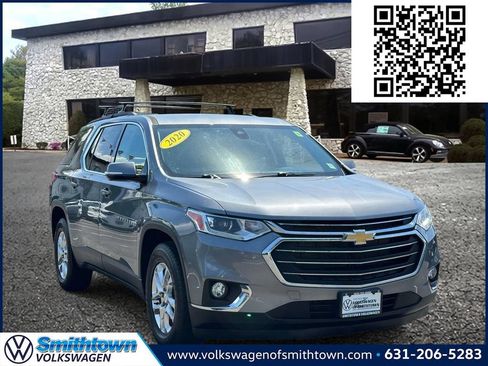 Used 2020 Chevrolet Traverse LT w/ Driver Confidence II Package AWD/4WD image 1