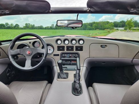 Used 1994 Dodge Viper RT/10 RWD image 7