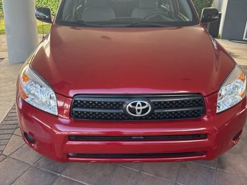 Used 2008 Toyota RAV4 4WD image 3