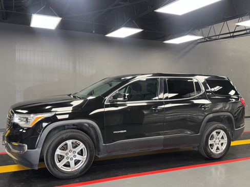 Used 2017 GMC Acadia SLE w/ LPO, Floor Liner Package image 2