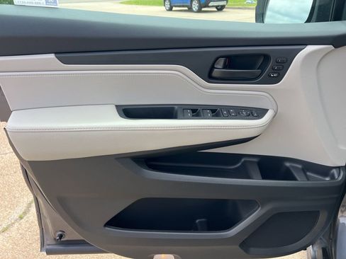 New 2026 Honda Odyssey EX-L image 12