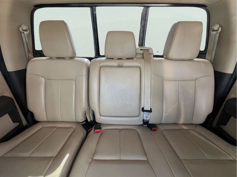 Used 2014 Ford F250 Lariat w/ Lariat Ultimate Package AWD/4WD image 36