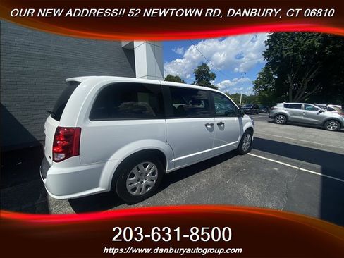 Used 2019 Dodge Grand Caravan SE FWD image 8