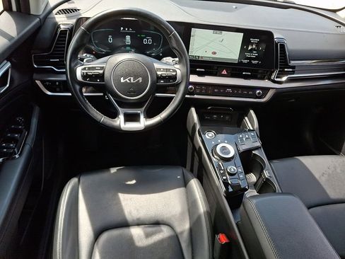 Used 2023 Kia Sportage EX AWD/4WD image 11