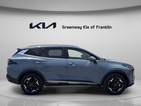 New 2026 Kia Sportage EX AWD/4WD image 8
