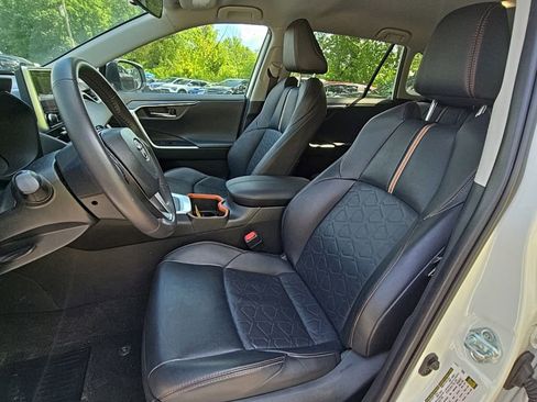 Used 2024 Toyota RAV4 Adventure AWD/4WD image 15