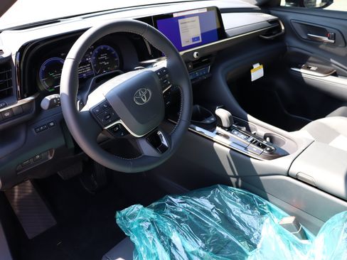 New 2026 Toyota Crown Platinum AWD/4WD image 16
