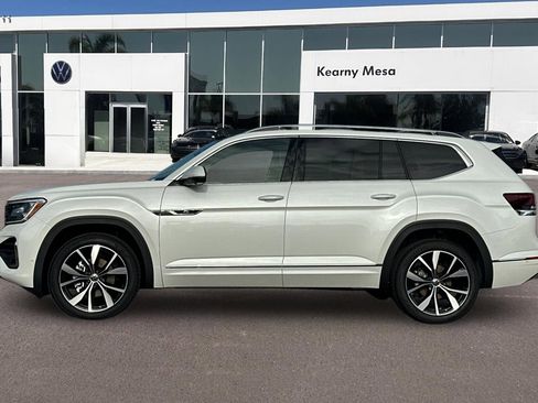 New 2026 Volkswagen Atlas SEL Premium R-Line AWD/4WD image 7