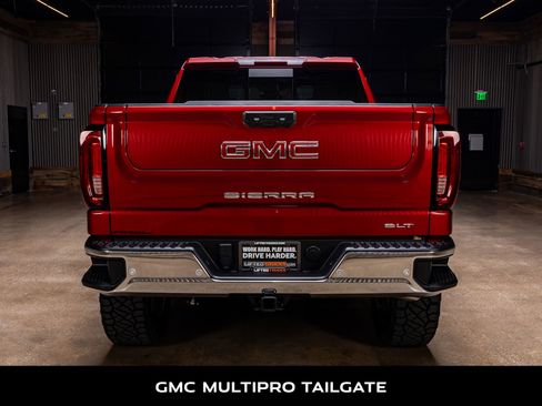 Used 2024 GMC Sierra 1500 SLT w/ SLT Premium Plus Package AWD/4WD image 8