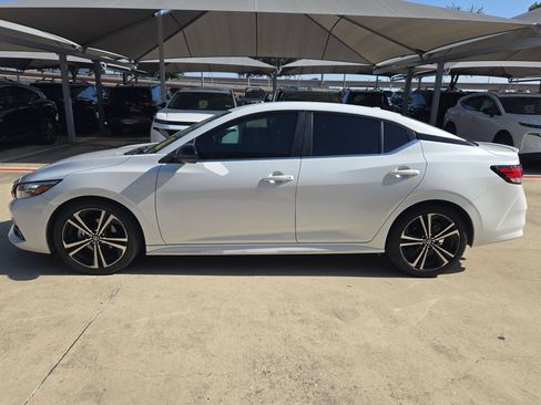 Used 2021 Nissan Sentra SR FWD image 6