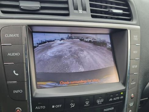 Used 2013 Lexus IS 350C w/ Luxury Pkg image 22