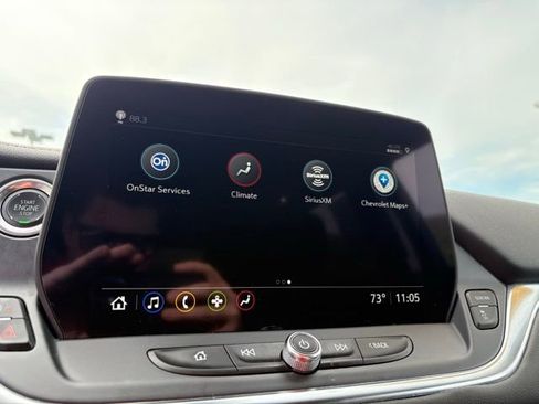 Used 2025 Chevrolet Blazer LT FWD image 17