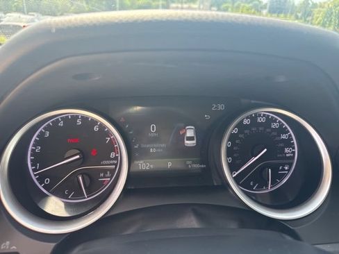Used 2024 Toyota Camry XLE FWD image 13