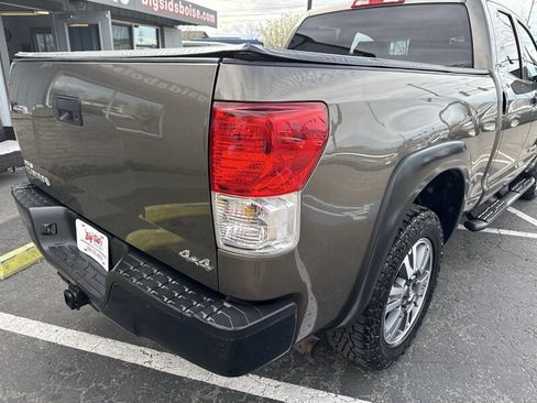 Used 2012 Toyota Tundra 4x4 Double Cab w/ Tow Pkg image 8
