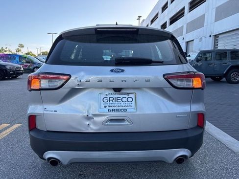 Used 2020 Ford Escape S image 3