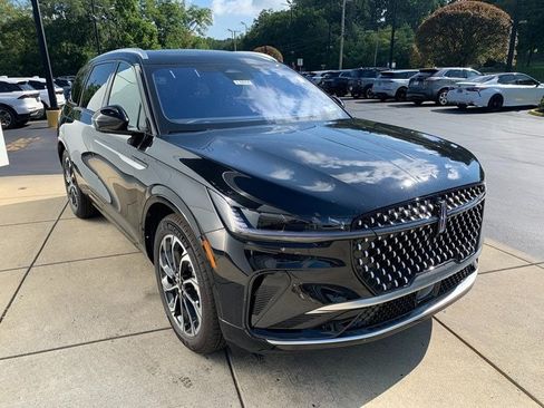 New 2026 Lincoln Nautilus Reserve AWD/4WD image 8