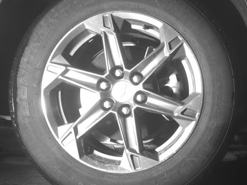 Used 2025 Chevrolet Blazer LT FWD image 13