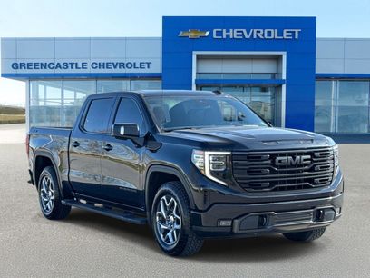 Used 2023 GMC Sierra 1500 SLT w/ SLT Premium Package