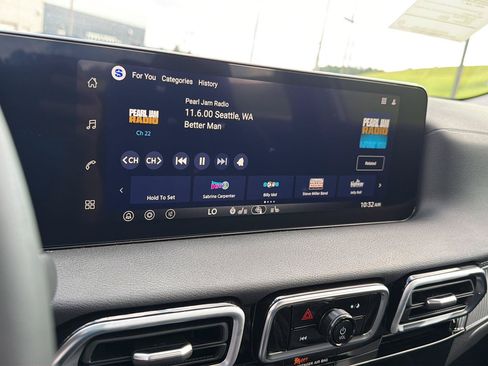 New 2026 Nissan Sentra SV w/ SV Convenience Package FWD image 24