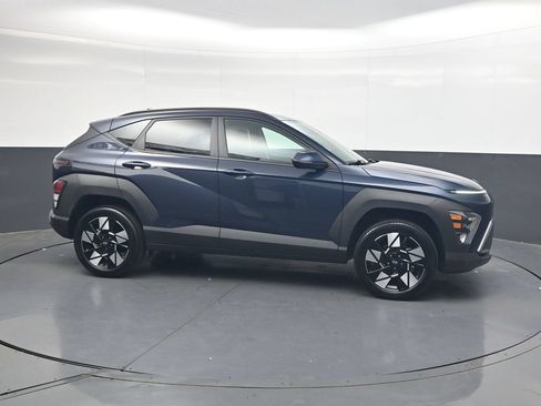 Used 2025 Hyundai Kona SEL AWD/4WD image 4