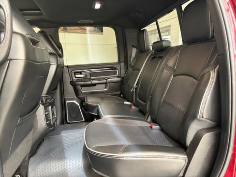 Used 2019 RAM 2500 Laramie w/ Night Edition AWD/4WD image 18