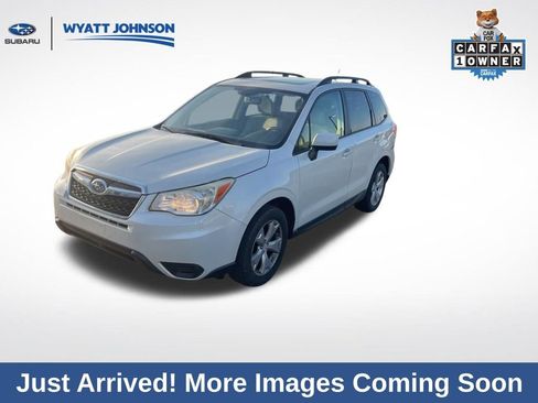 Used 2015 Subaru Forester 2.5i Premium image 1