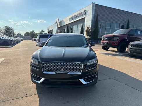 Used 2020 Lincoln Nautilus FWD w/ Equipment Group 101A image 8