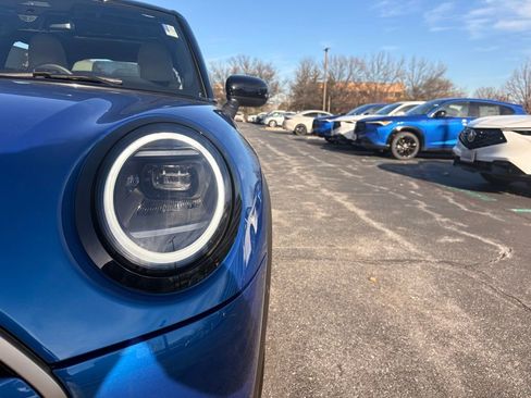 Used 2025 MINI Cooper S image 12