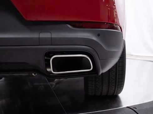 Certified 2025 Porsche Cayenne Coupe AWD/4WD image 20