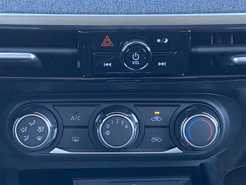 New 2026 Nissan Kicks S FWD image 25