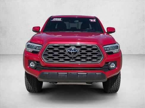 Certified 2022 Toyota Tacoma TRD Off-Road w/ TRD Premium Off Road Package AWD/4WD image 2