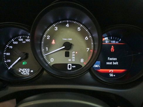 Used 2023 Porsche Macan S image 21