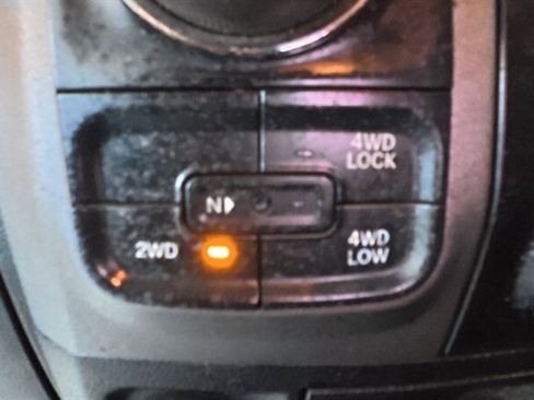 Used 2016 RAM 1500 Express image 17