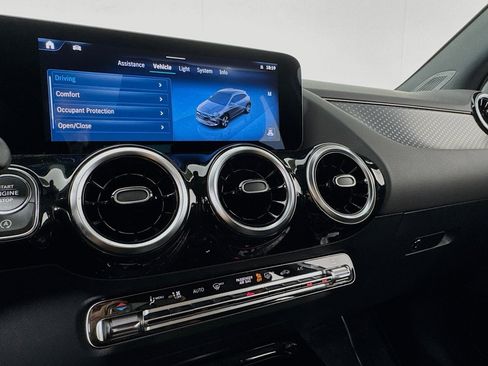 Certified 2026 Mercedes-Benz GLA 250 image 20