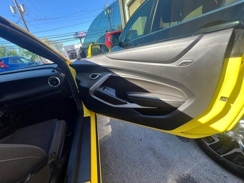 Used 2018 Chevrolet Camaro LT w/ RS Package RWD image 29